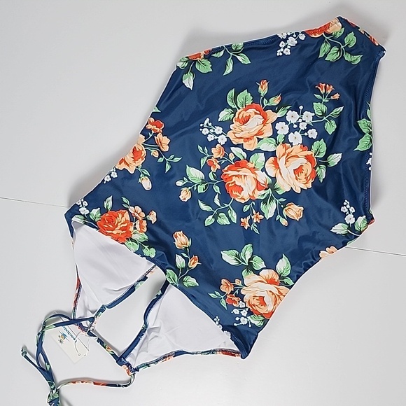 Beachsissi Women's One Piece Halter Neck Cross Front Blue Floral Swimsuit Size M - Picture 2 of 11